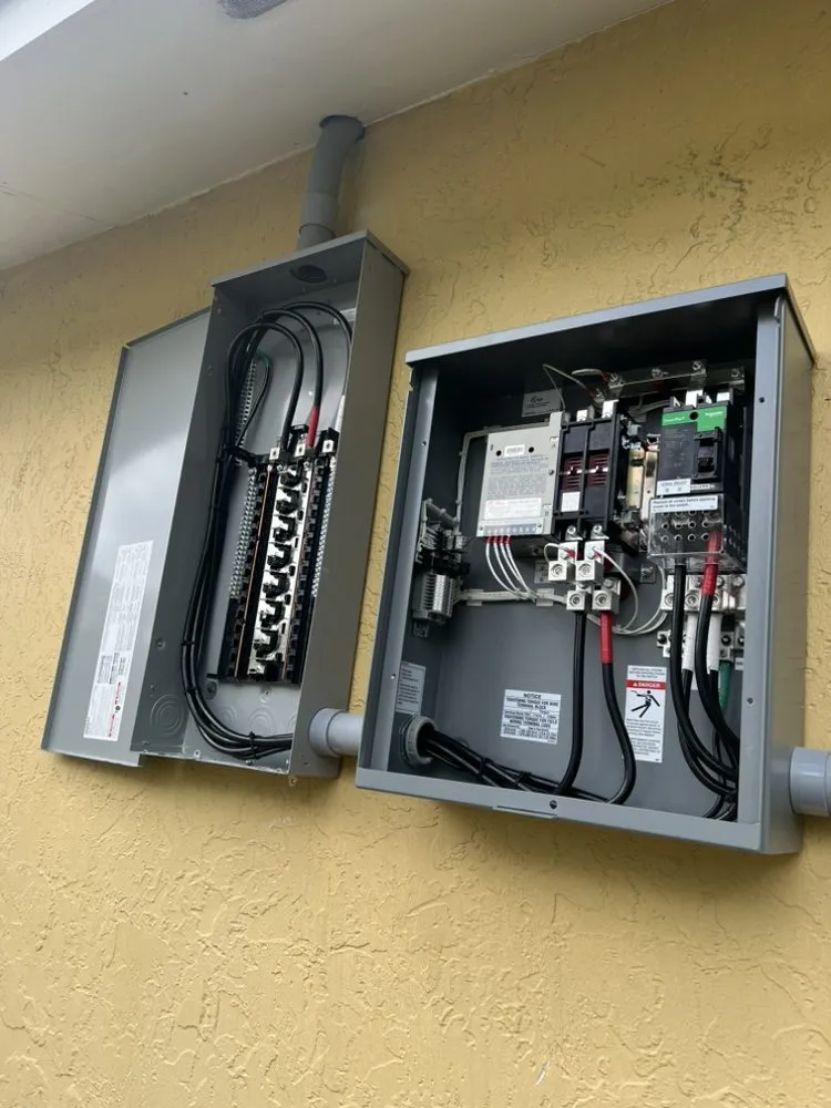 Certified electrical service for homes in wiring installation, by