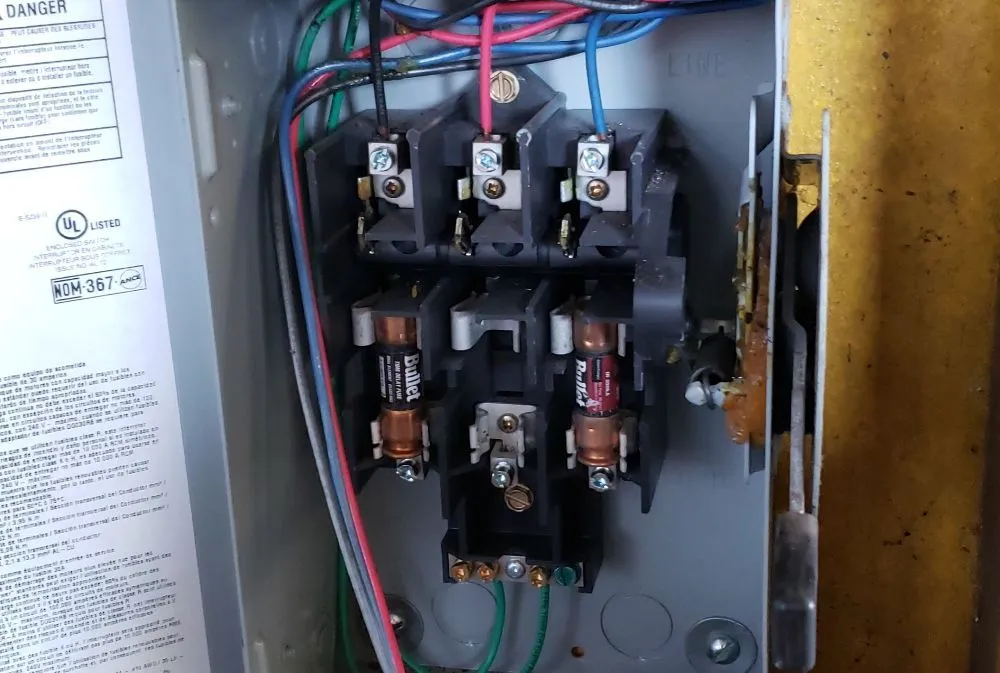 Slide of Vedros Electrical Services