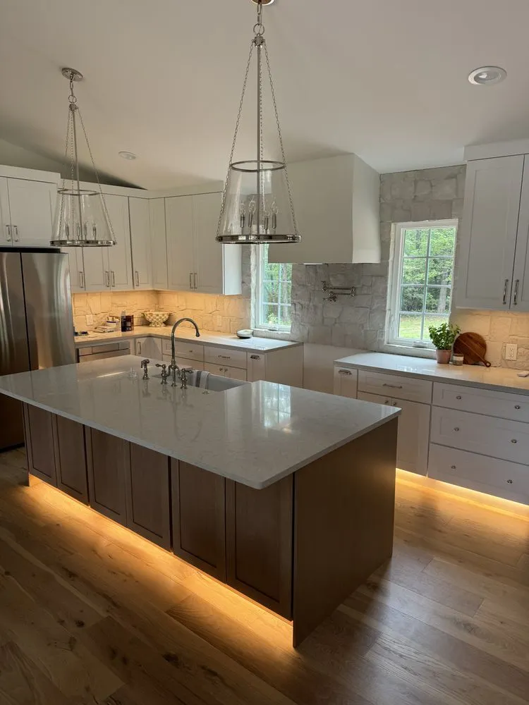 Slide of VEE Electric