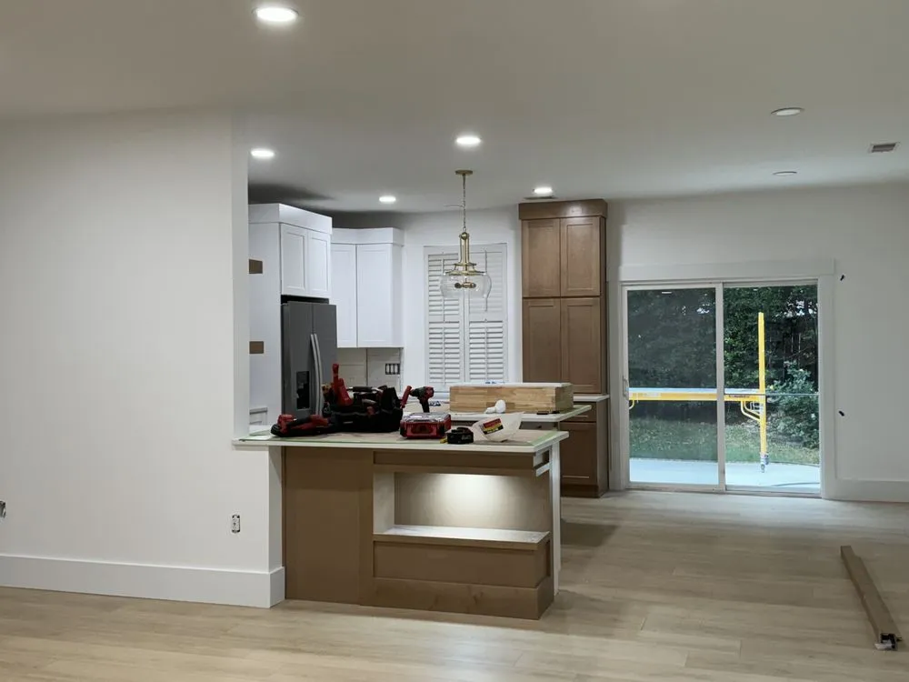 Slide of VEE Electric