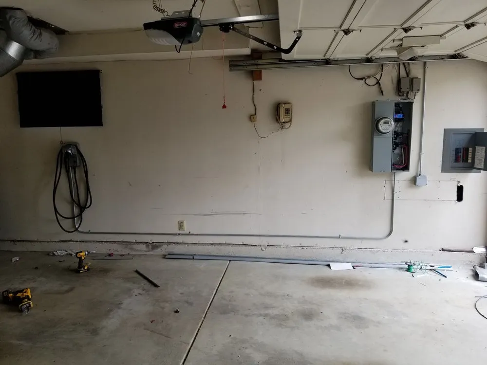 Slide of Vega Electric