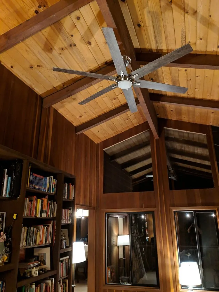 Slide of Vega Electric