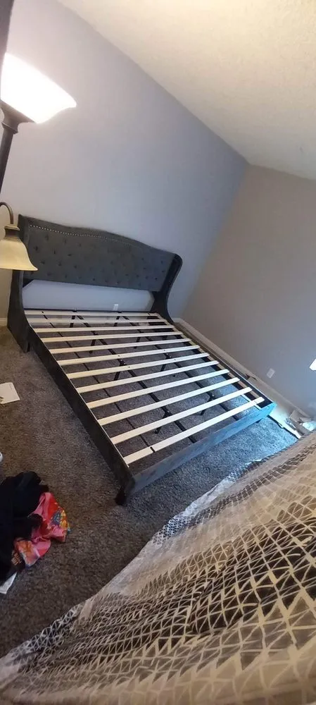 Trusted electrician providing outlet and switch repair in , 