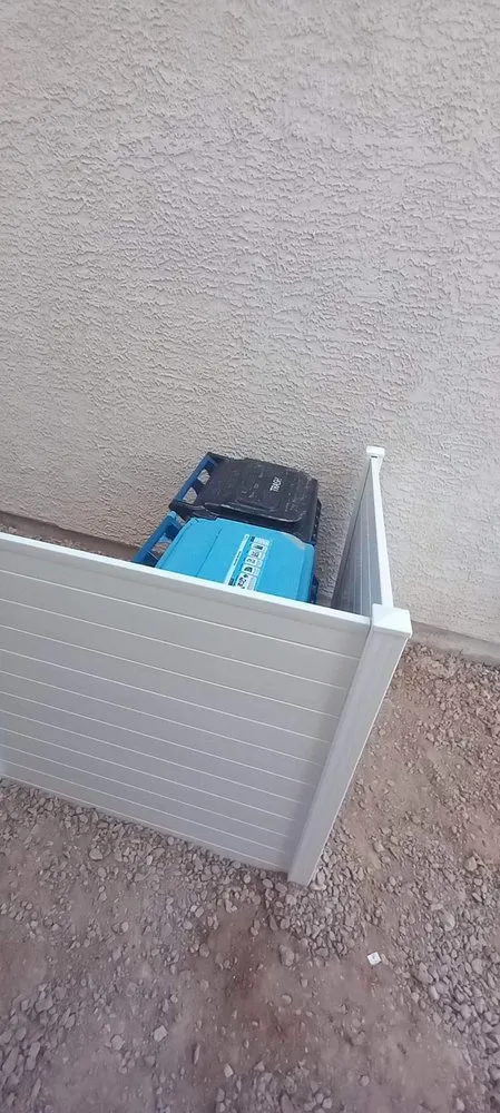 Slide of Vegas Strong Handy Man