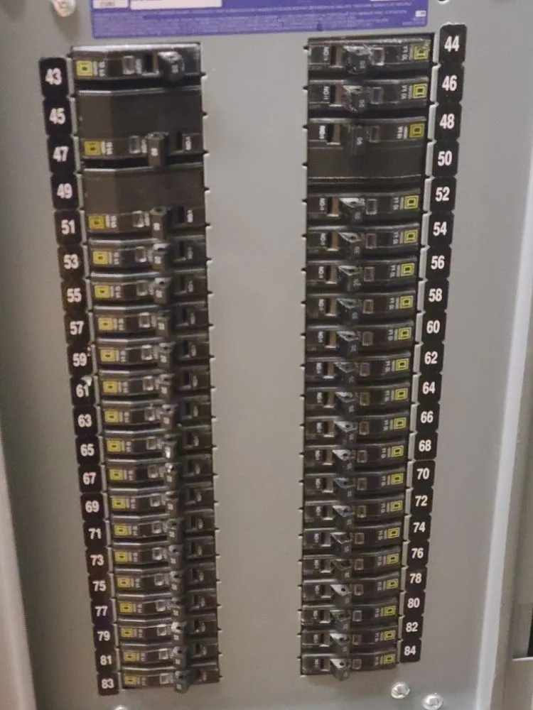 Slide of Velez Multiple Services