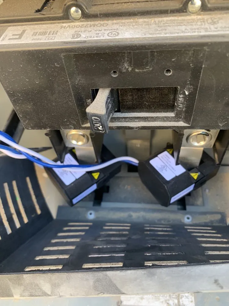 Slide of VelezElectric