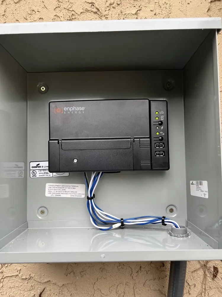 Slide of VelezElectric