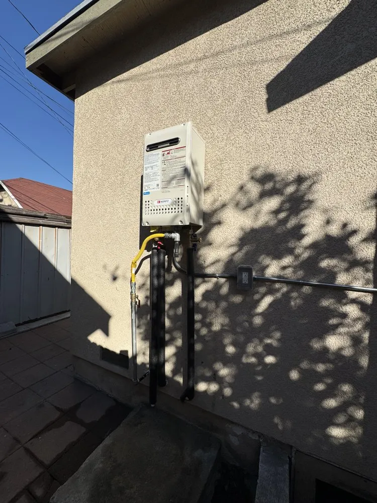 Professional panel upgrade experts serving Reseda, CA - Velmor Construction