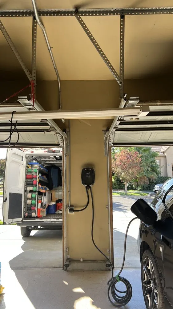 Slide of Velo Electric