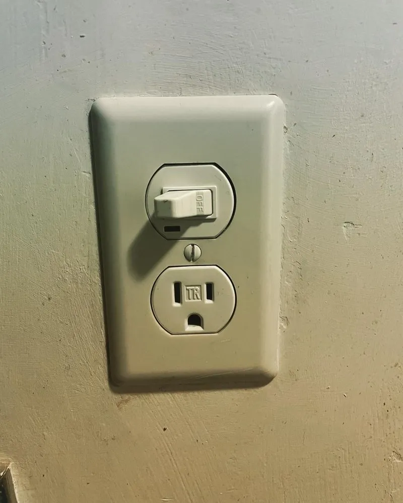 Slide of Ventura Electric Company