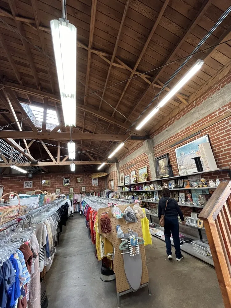 Slide of Ventura Electric