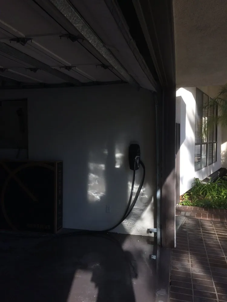 Slide of Ventura electrician