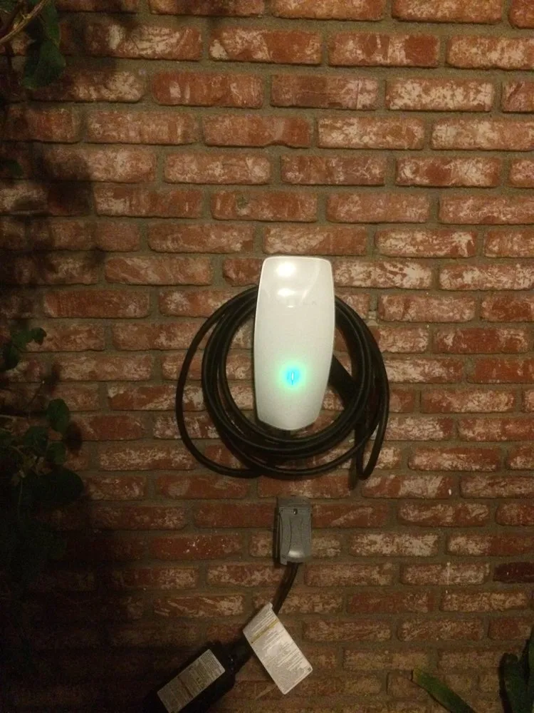 Slide of Ventura electrician