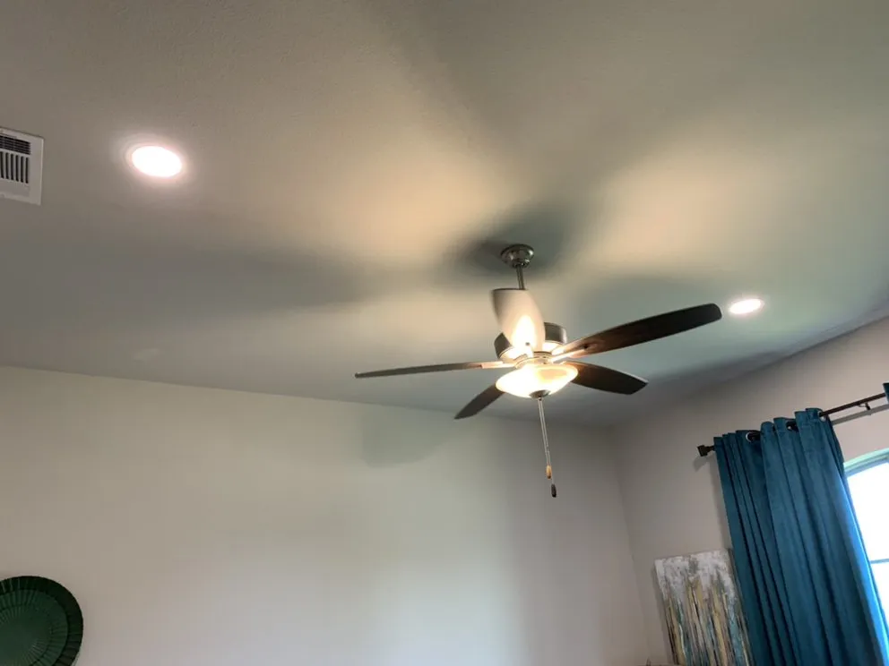 Slide of Vera Electric