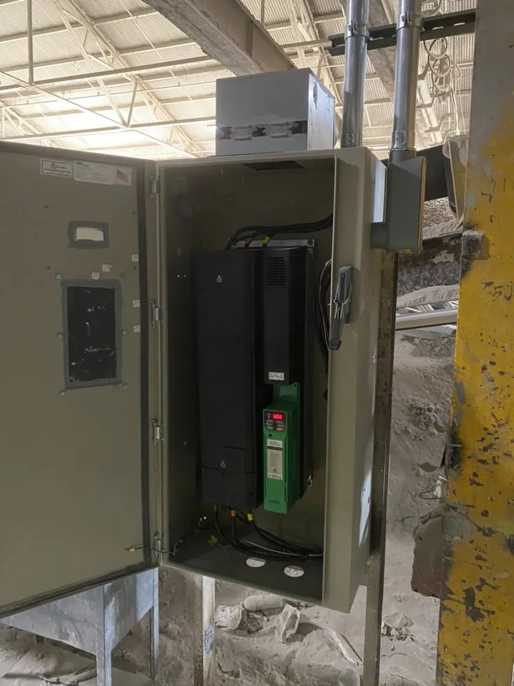 Reliable electrical service for homes in lighting installation, by