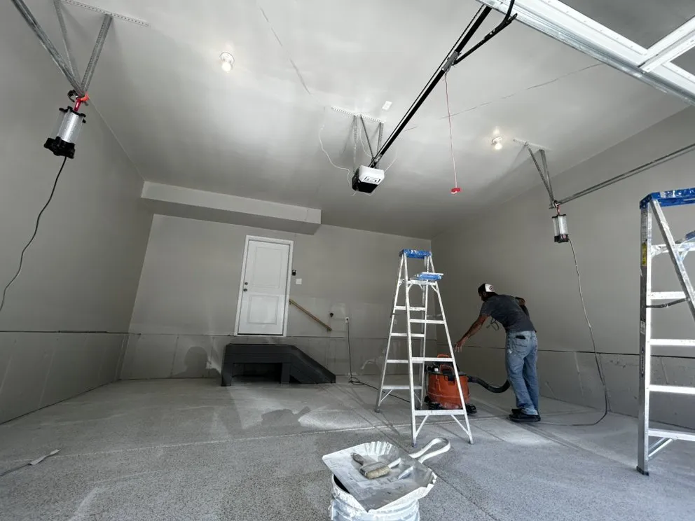 Slide of Vera Handyman