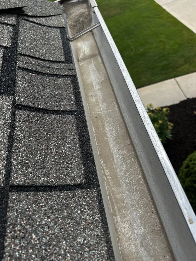 Slide of Vera Handyman