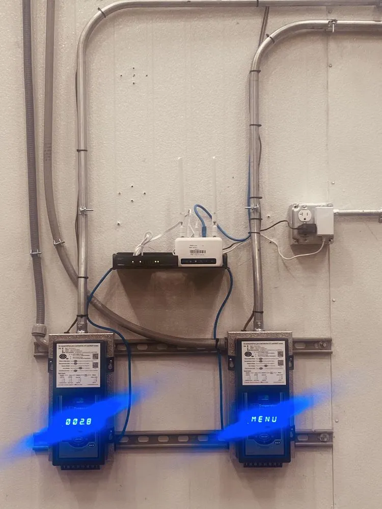 Slide of Veras Electric & HVACR