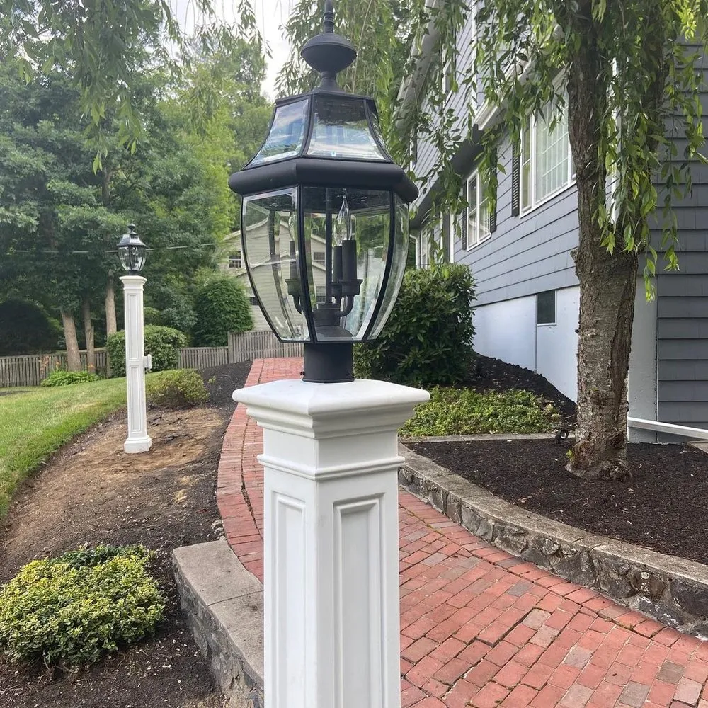 Slide of Veteran 24 Hour Electrician