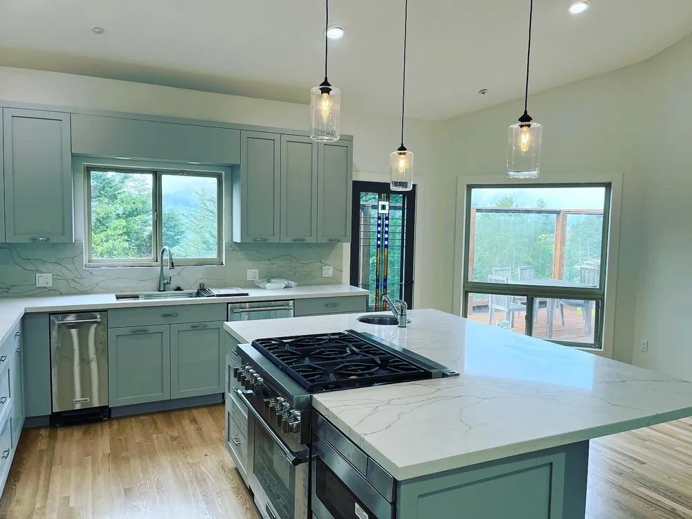 Slide of Veteran Electrical Services