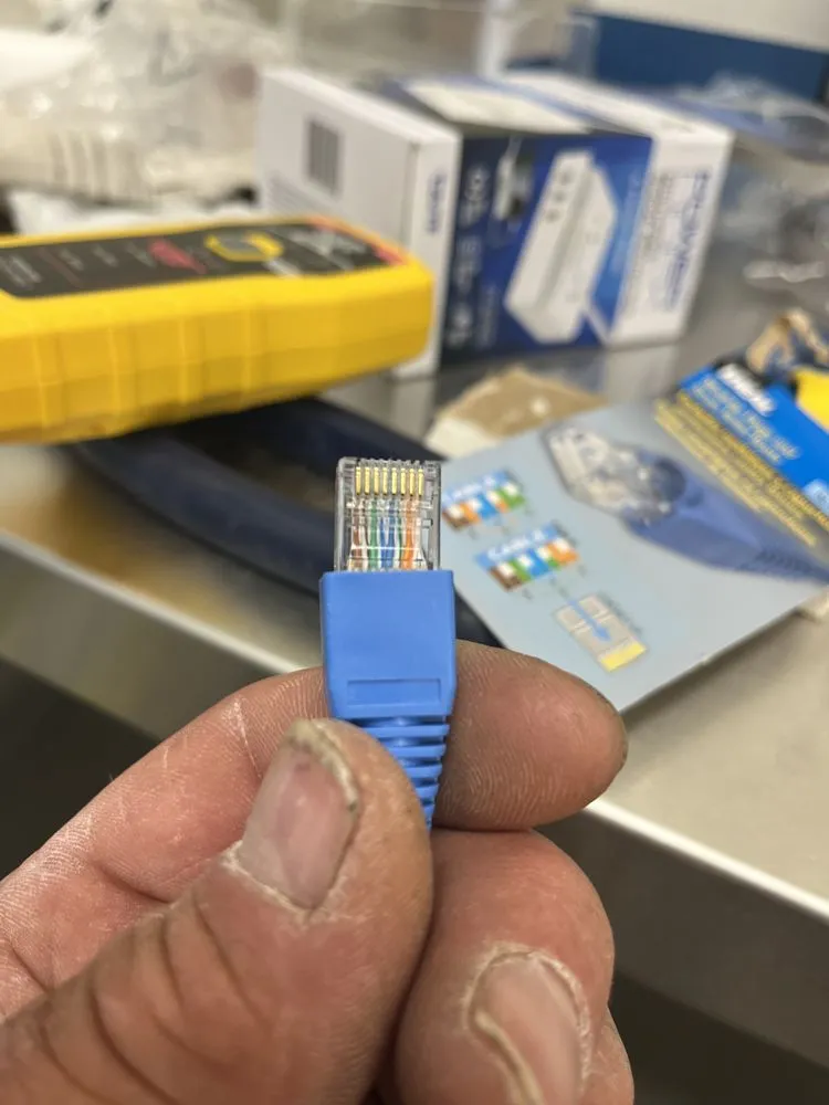 Emergency circuit breaker repair service in ,  - Veterans Lighthouse Electric