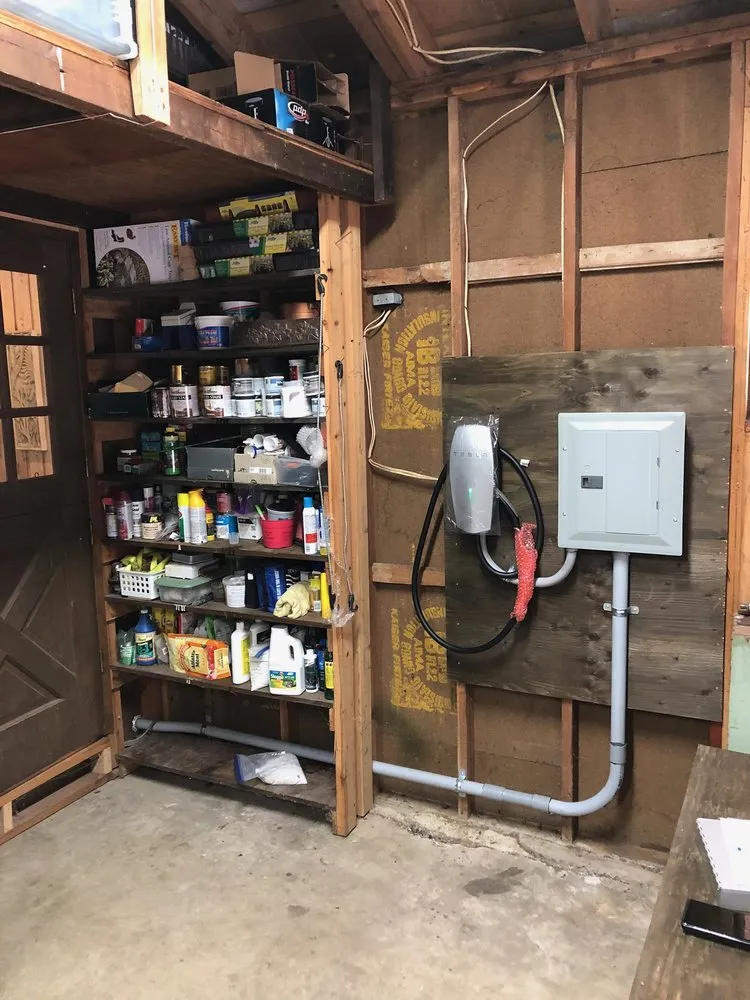 Slide of Vets Electric Company