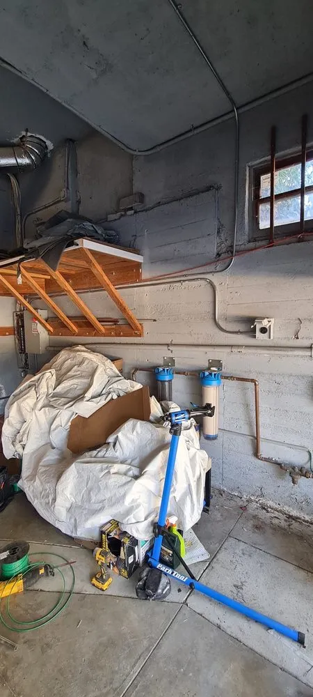 Professional electrician providing lighting installation in San Fernando Valley, CA - VGL Electric