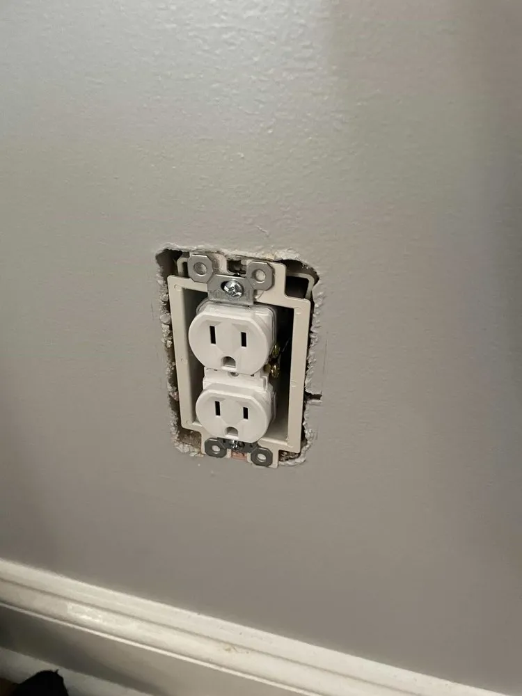 Slide of Vhek Electrical Solutions