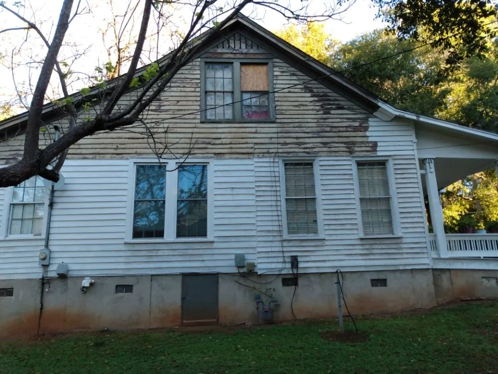 Slide of Via Solutions Handyman Services