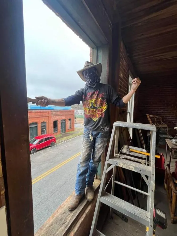 Reliable electrical repair experts serving , - Via Solutions Handyman Services