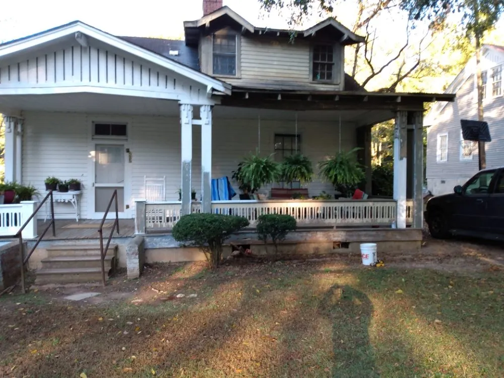 Slide of Via Solutions Handyman Services