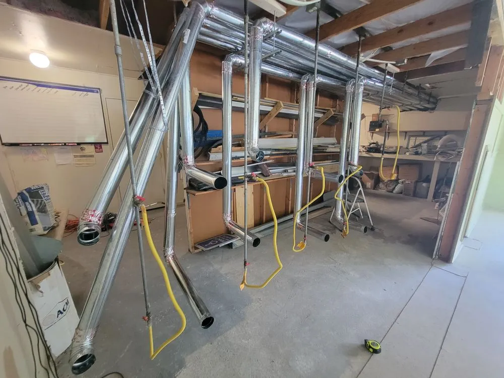 Licensed lighting installation service in Hardy, VA - Viar Brothers