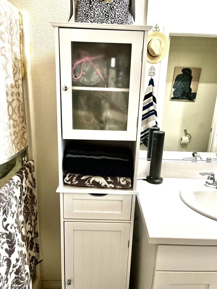 Slide of Vic’s Handyman Services