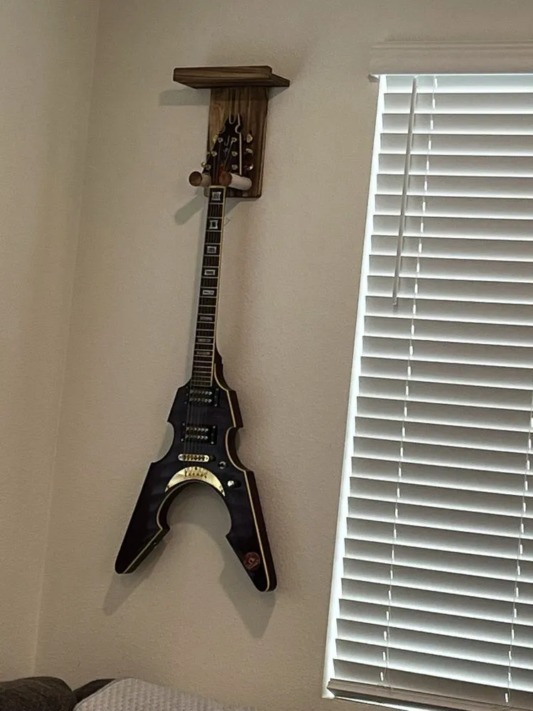 Slide of Vic’s Handyman Services