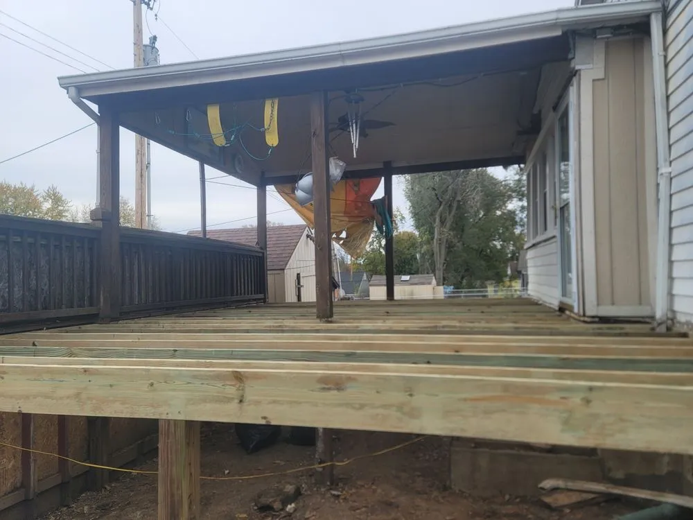 Slide of Victor Mejia