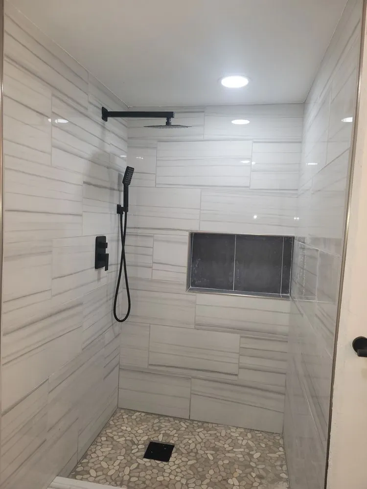 Slide of Victor Mejia