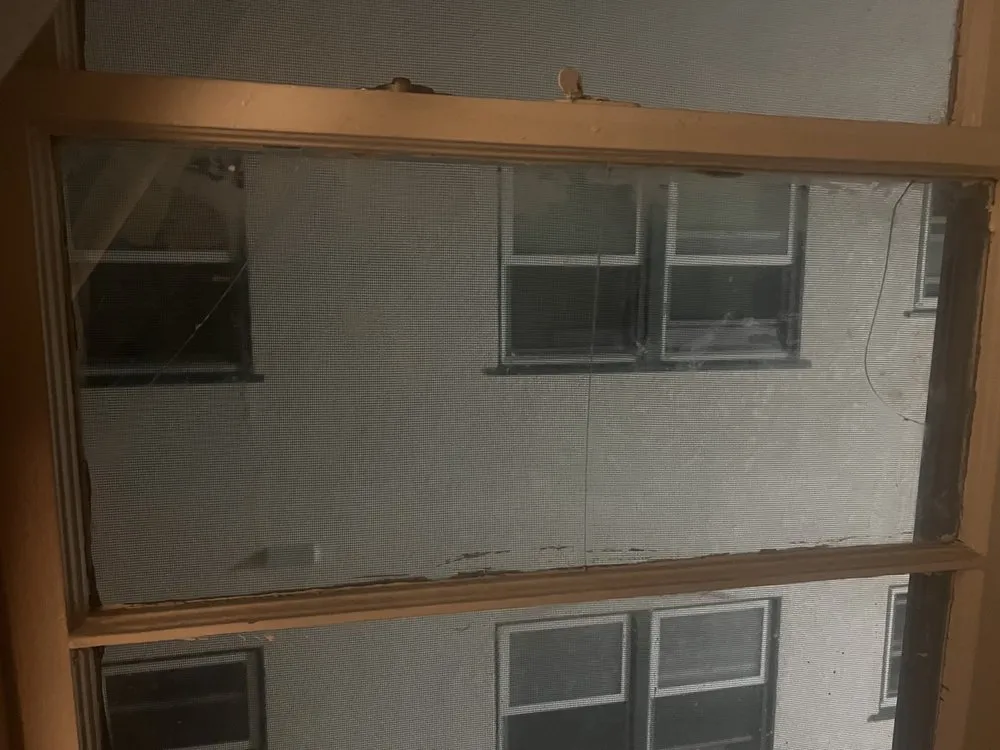 Slide of Victor White Handyman