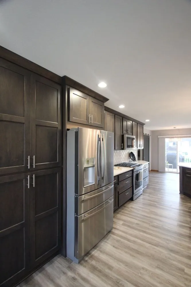 Slide of Victorious Electricians