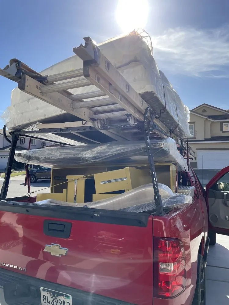 Slide of Victor's Handyman and Remodeling Services