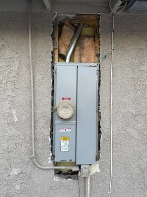 Victory Electric Logo