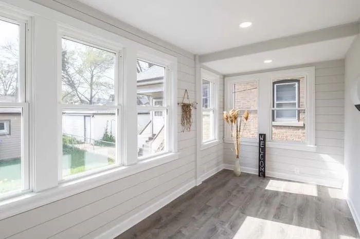 Slide of VIK Remodel Inc