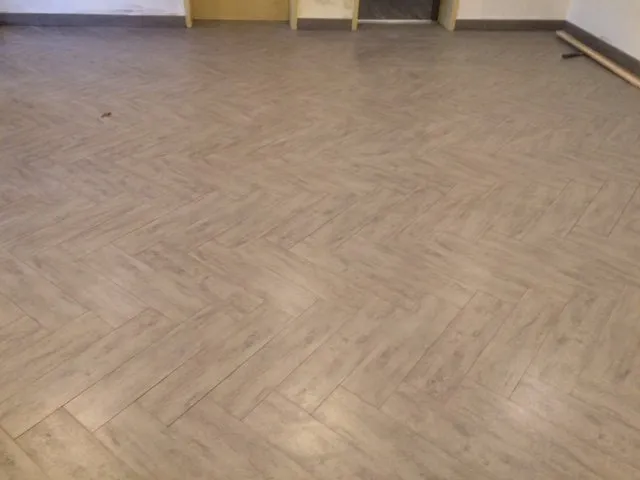 Slide of VIK Remodel Inc