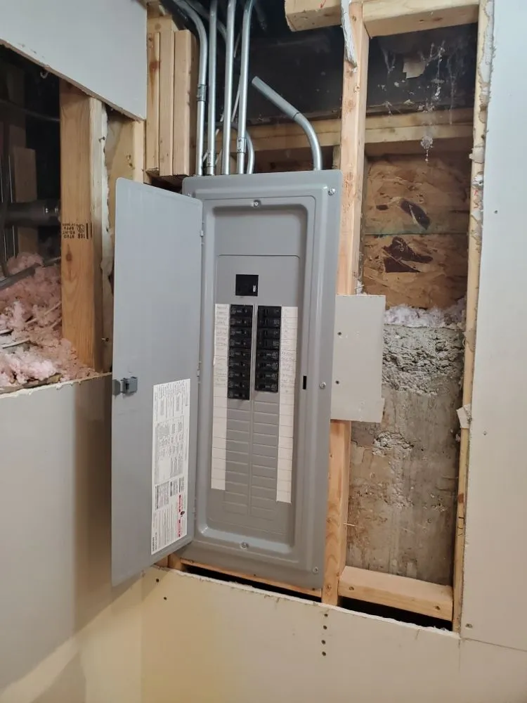 Slide of Vilano Electric