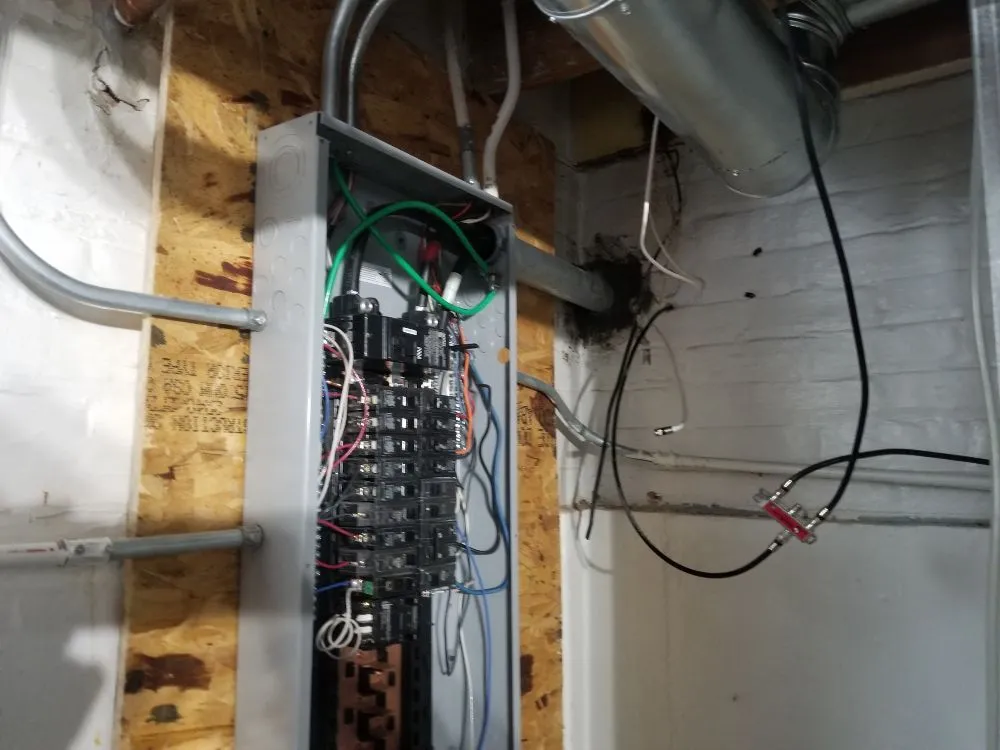 Slide of Vilano Electric