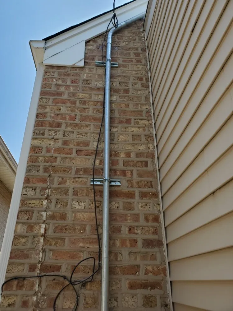 Slide of Vilano Electric