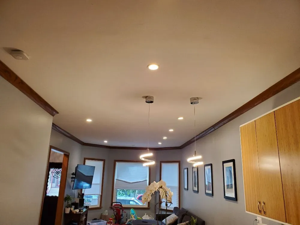 Slide of Vilano Electric