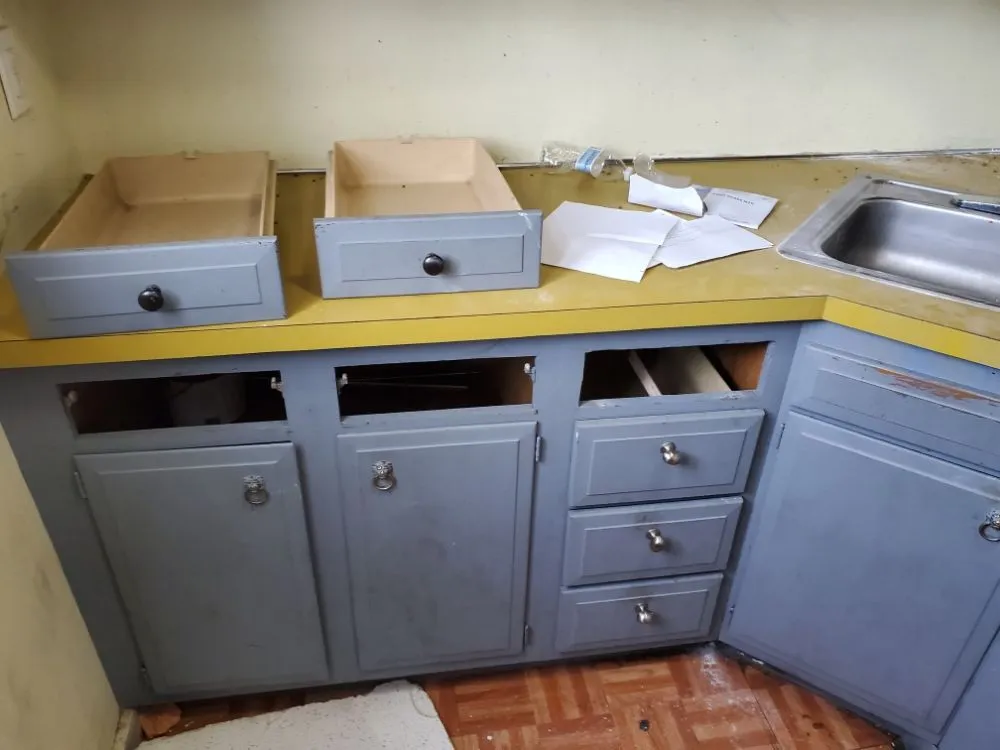 Affordable outlet and switch repair experts serving ,  - Villa Construction