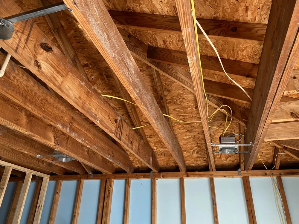 Slide of Villa3S Electric Company