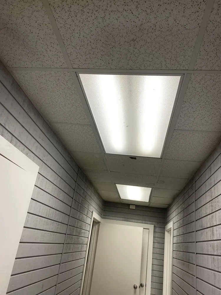 Slide of Villa3S Electric Company