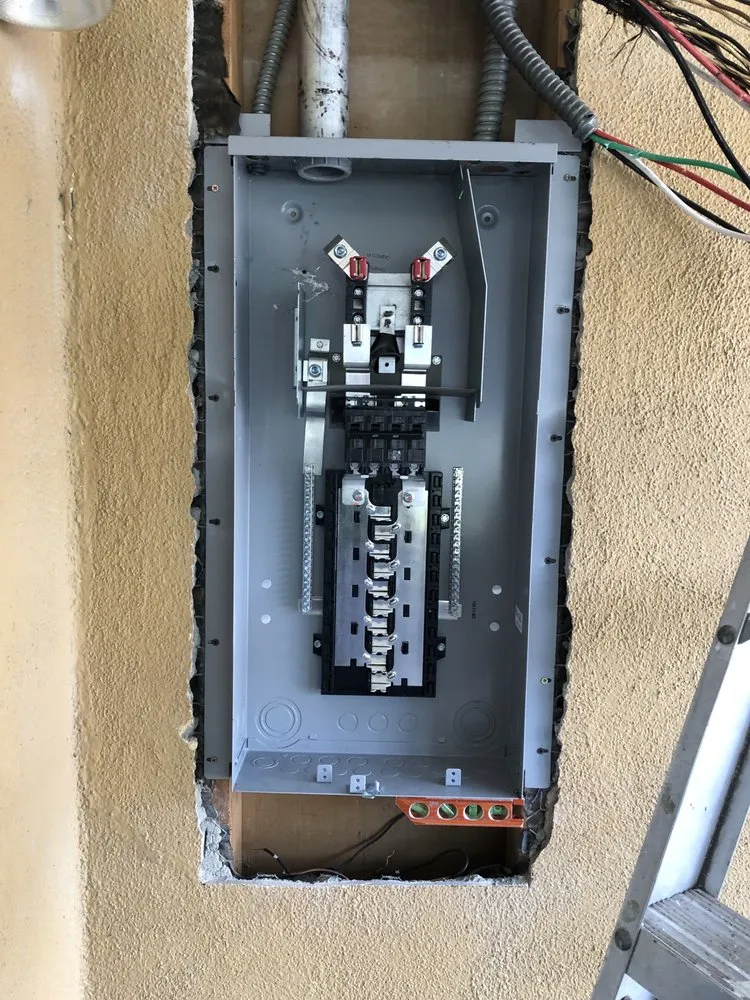 Slide of Villegas Electrical Services